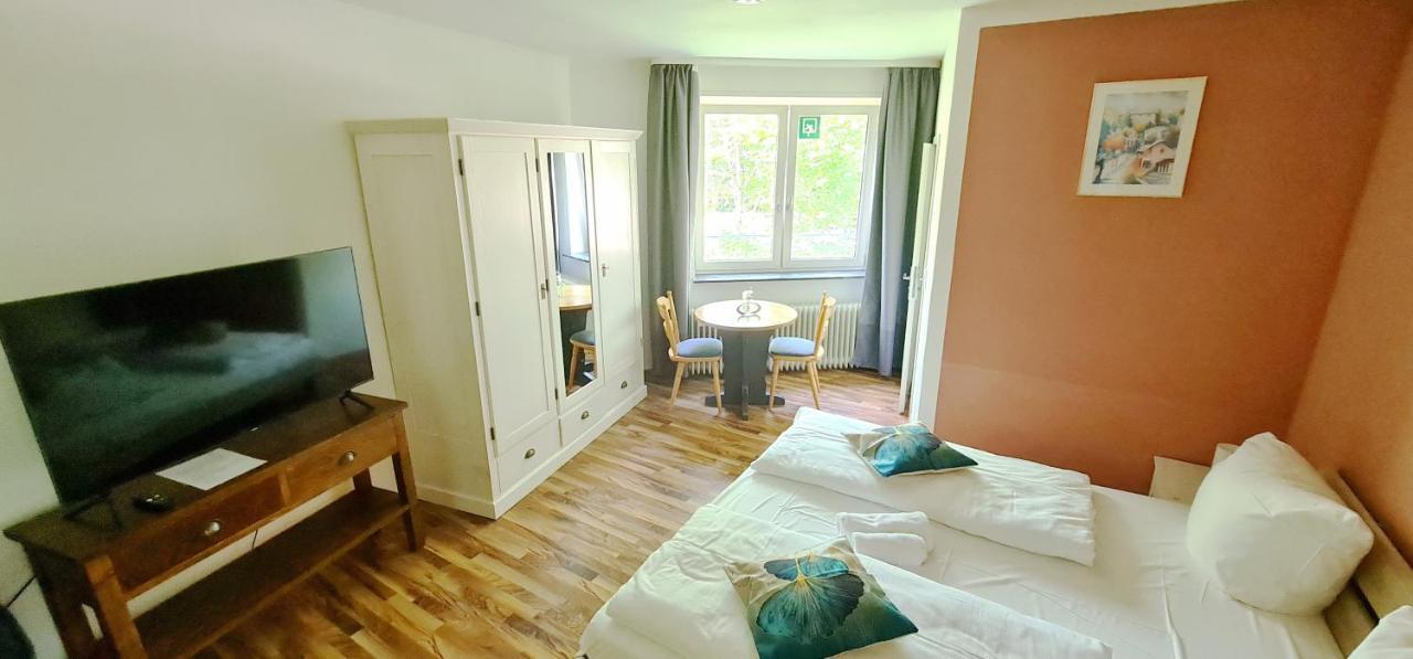 Hotel Bischoff Winnweiler Zewnętrze zdjęcie